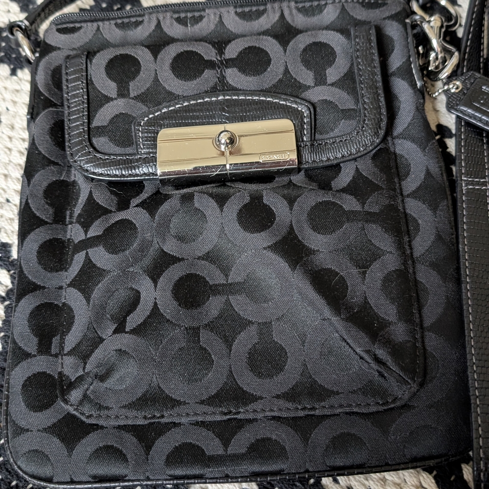 Coach Black Signature Crossbody Bag with Front Pocket - Picture 2 of 7